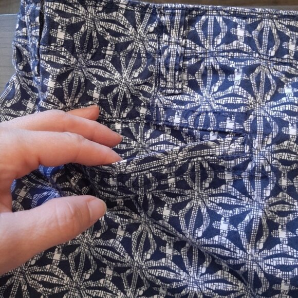 Arizona Jean Company Blue Patterned Men's Flat Front Shorts - Picture 8 of 11